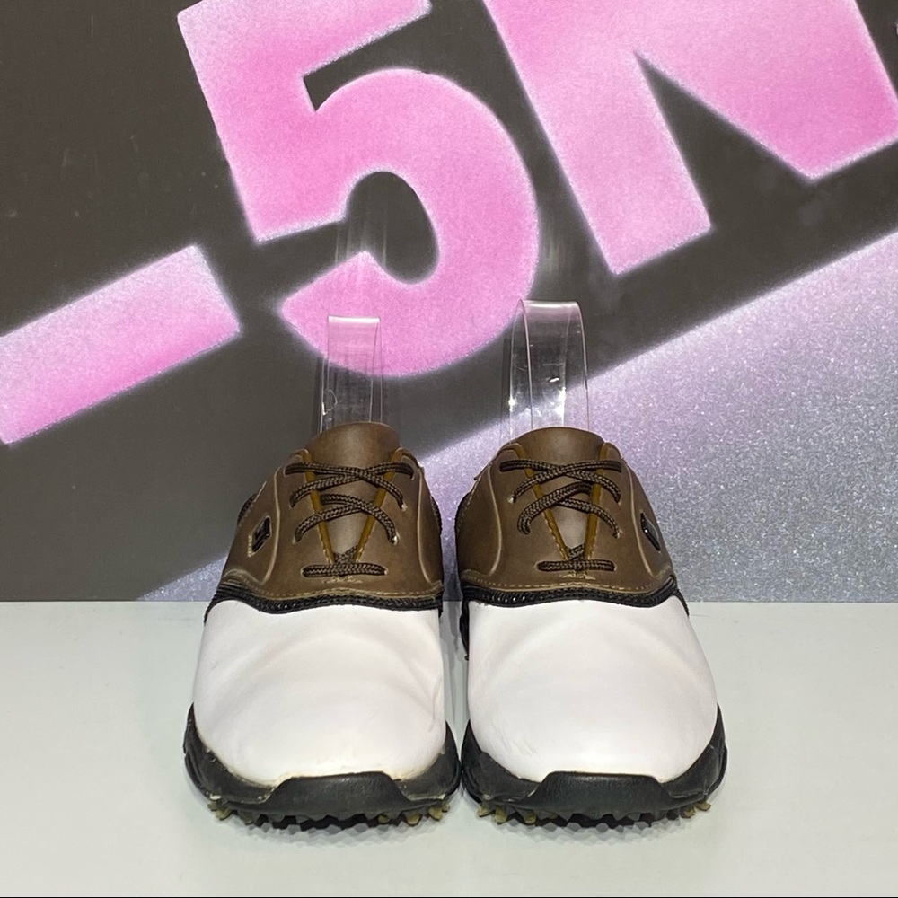 FootJoy Kids Classic Brown and White Golf Shoes - Picture 2 of 9
